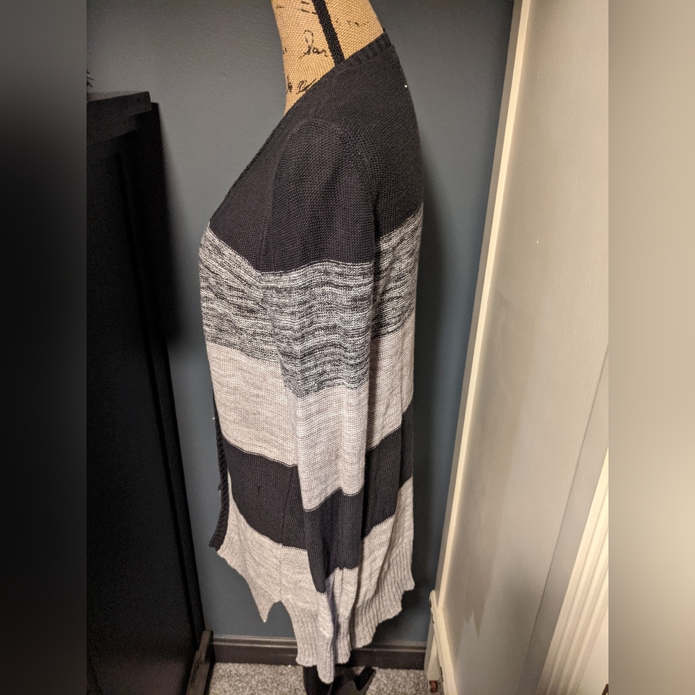Belldini, Gray Striped Open Cardigan, Women's Size Small - Picture 2 of 7
